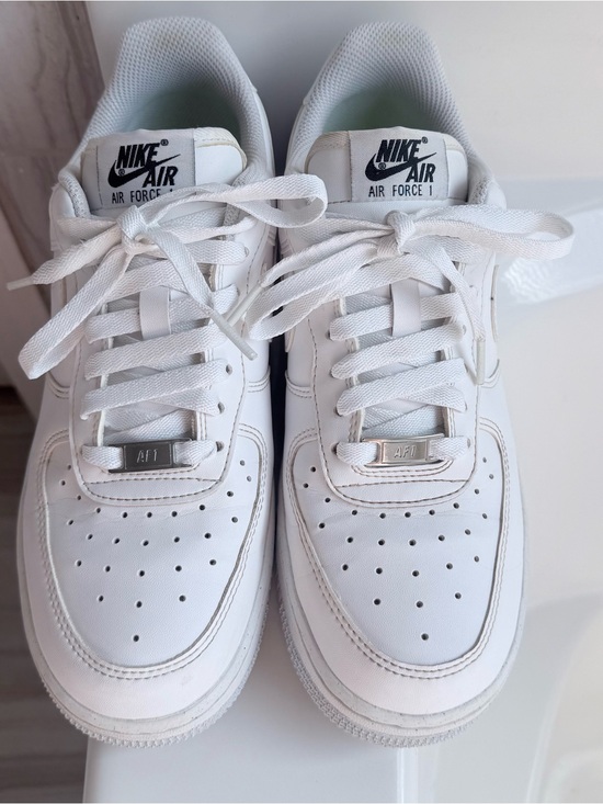 Nike Air Force Shoes - Nike Air Force 1’ 07 LE Women’s Athletic Sneakers Apple green sole Worn once